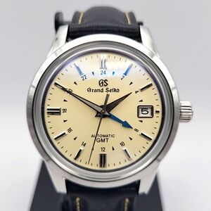 New Custom 39mm Seiko Mod Automatic GMT Watch